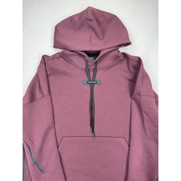 On Cloud Hoodie Womens Small Swiss Engineering Sweatshirt NWT $149 Mulberry - Picture 4 of 6